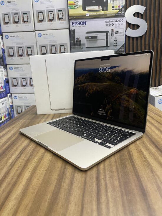 MacBook Air 13. Chip M3. 8GB RAM. 256GB SSD. Pantalla 13" a 4K. NUEVA - Image 5