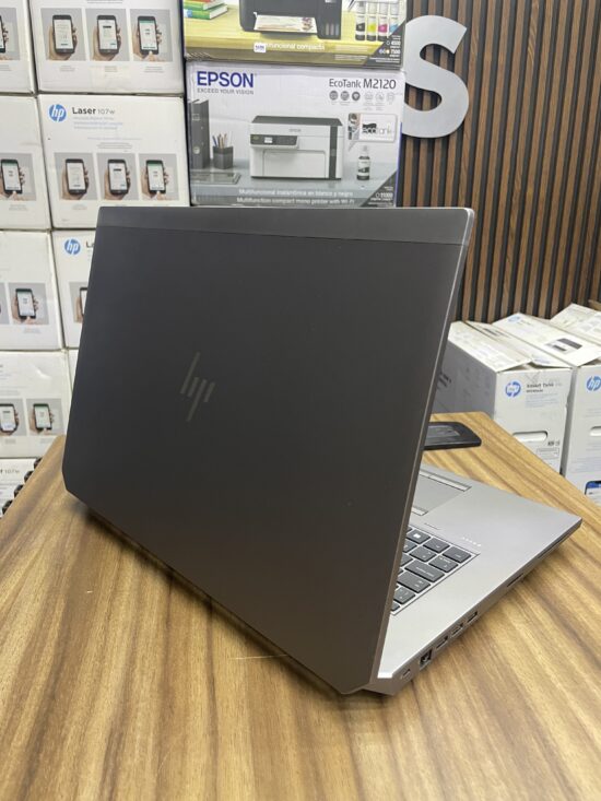 HP Zbook 17 G6. Core i7. 32gb RAM. 512gb SSD. 16GB Video. Pantalla 17" - Image 6