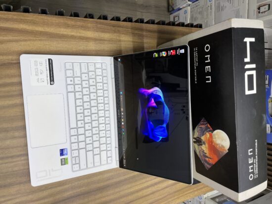 HP Omen 14. Intel Core Ultra 7. 32GB RAM. 1TB SSD. Pantalla Oled de 14". RTX 4060 8GB - Image 4