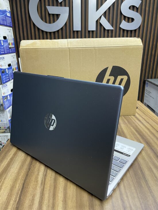 HP Laptop 15-fd0026la. Intel Core i3-12va. 8GB RAM. 512GB SSD. Pantalla 15.6" NUEVA - Image 2