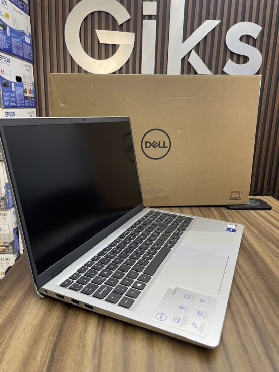 Dell Inspiron 3520. Core i7-12va gen. 16GB RAM. 512GB SSD. Pantalla 15.6 NUEVA - Image 3