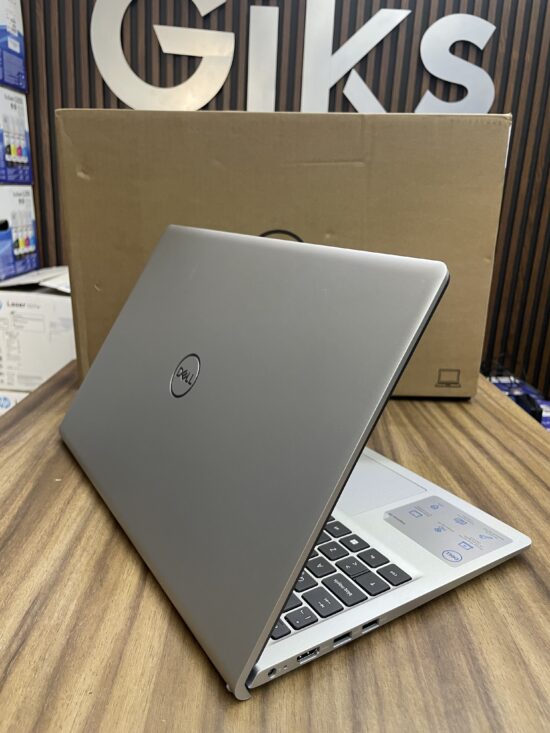 Dell Inspiron 3520. Core i7-12va gen. 16GB RAM. 512GB SSD. Pantalla 15.6 NUEVA - Image 4