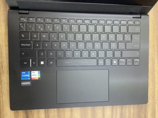 MSI Modern 14. Intel Core i5-12va gen. 16GB RAM. 512GB SSD. Pantalla 14". NUEVA - Image 5